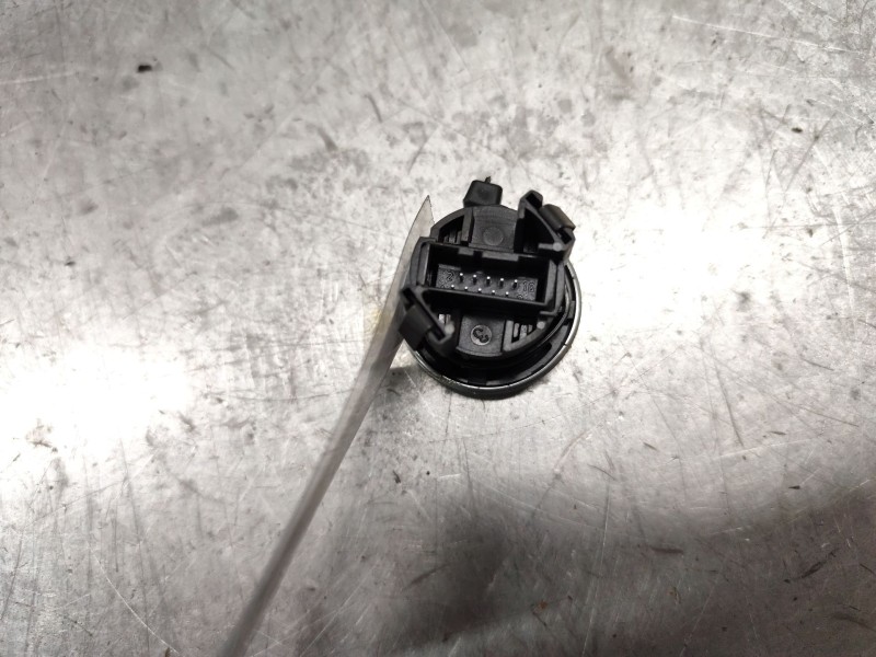 Recambio de boton arranque electrico para bmw serie 5 berlina (e60) 520d referencia OEM IAM 911035904  