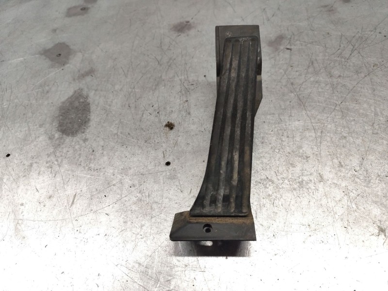 Recambio de potenciometro pedal para bmw serie 5 berlina (e60) 520d referencia OEM IAM 3542678628501  