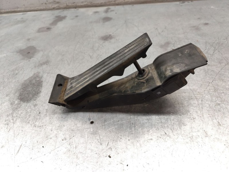 Recambio de potenciometro pedal para bmw serie 5 berlina (e60) 520d referencia OEM IAM 3542678628501  