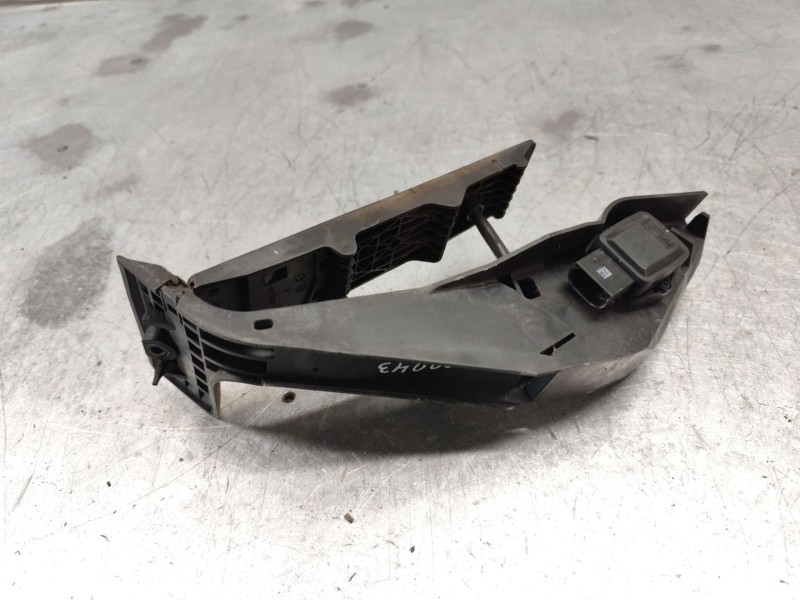 Recambio de potenciometro pedal para bmw serie 5 berlina (e60) 520d referencia OEM IAM 3542678628501  