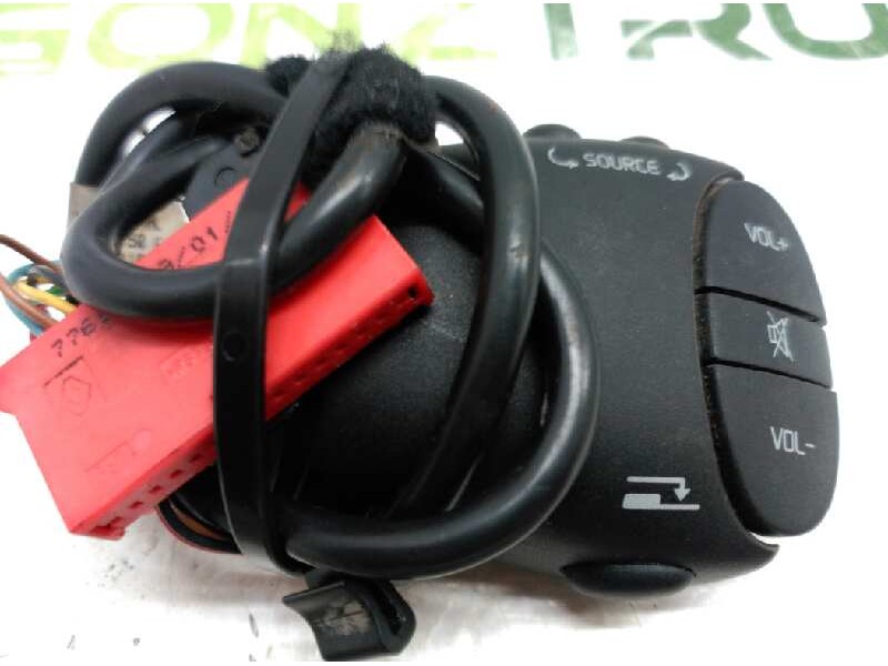 Recambio de mando radio para renault megane i coach/coupe (da0) 1.6e alize referencia OEM IAM   