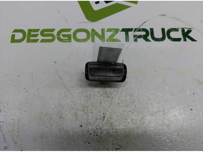 Recambio de piloto matricula para peugeot 206 berlina xt referencia OEM IAM   