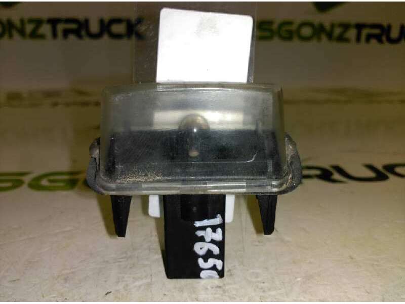 Recambio de piloto matricula para peugeot 206 berlina xt referencia OEM IAM   