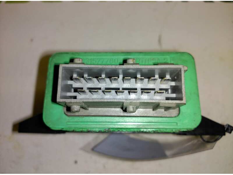 Recambio de modulo electronico para peugeot 206 berlina xt referencia OEM IAM 9631577780 RELE ELECTROVENTILADORES 