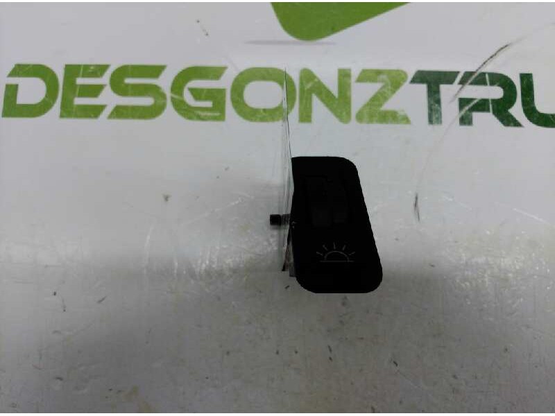 Recambio de regulador intensidad de luz cuadro de instrumentos para peugeot 206 berlina xt referencia OEM IAM   