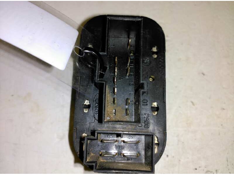 Recambio de mando elevalunas delantero izquierdo para ford mondeo berlina/familiar (fd) clx berlina referencia OEM IAM 6706938  