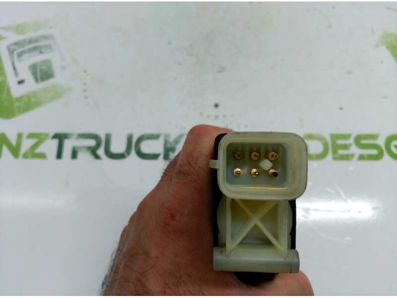 Recambio de cerradura puerta delantera derecha para opel corsa b swing referencia OEM IAM   