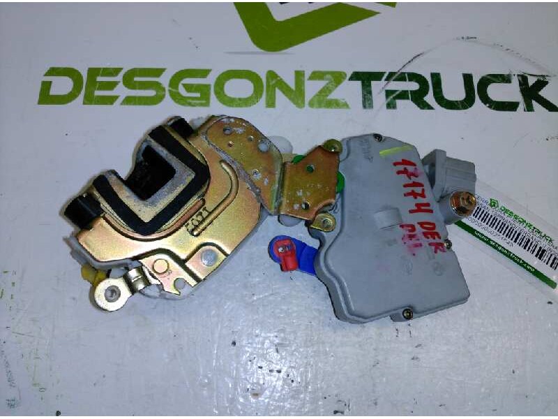 Recambio de cerradura puerta delantera derecha para nissan terrano/terrano.ii (r20) elegance referencia OEM IAM   