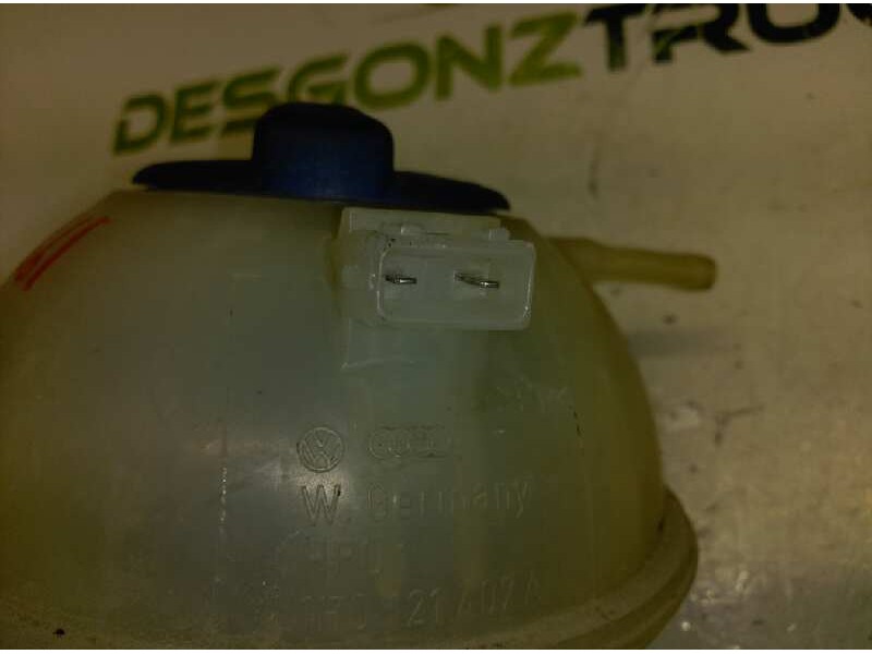 Recambio de deposito expansion para volkswagen golf iii berlina (1h1) gt special referencia OEM IAM 1H0121407A  