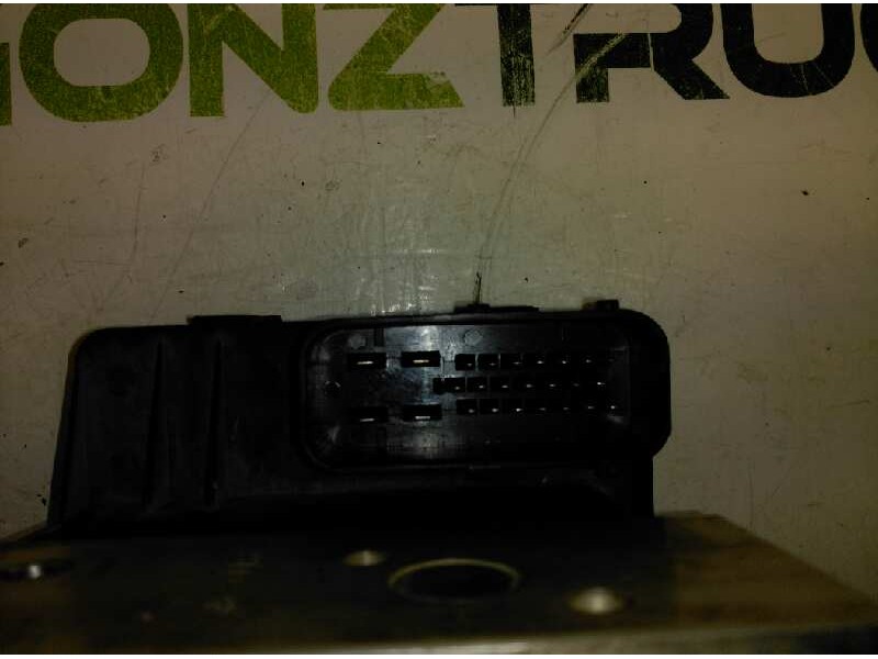 Recambio de abs para kia carnival td ls referencia OEM IAM OK56T437AE  