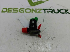 Recambio de bomba limpia para peugeot 806 universal studios port aventura referencia OEM IAM 90095  