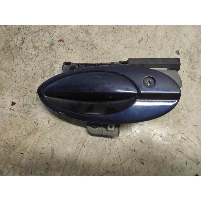 Recambio de maneta exterior delantera izquierda para citroen c5 berlina 2.0 hdi sx referencia OEM IAM   
