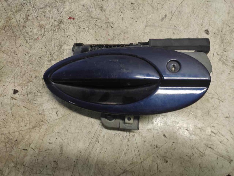 Recambio de maneta exterior delantera izquierda para citroen c5 berlina 2.0 hdi sx referencia OEM IAM   