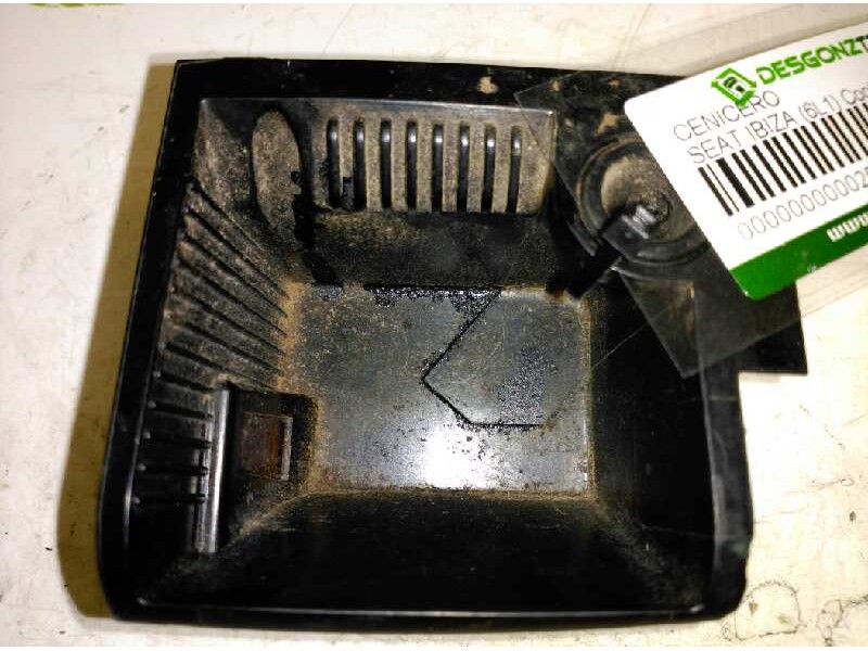Recambio de cenicero para seat ibiza (6l1) cool referencia OEM IAM 6Q0857309  
