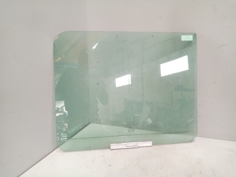 Recambio de luna delantera izquierda para renault magnum ab 2005 12.8 diesel referencia OEM IAM 7421017124  