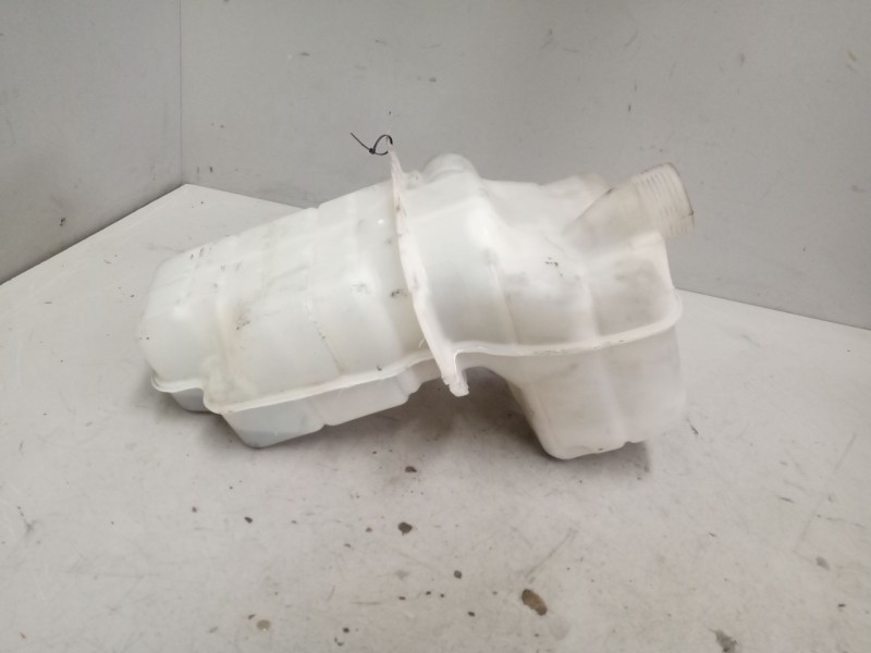 Recambio de deposito expansion para scania 4 - series 114 l/380 referencia OEM IAM   