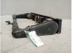 Recambio de brazo retrovisor izquierdo para renault magnum ab diesel referencia OEM IAM    2