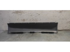 Recambio de molduras traseras para peugeot 3008 1.2 12v e-thp / puretech referencia OEM IAM 9683146380   2