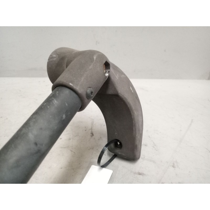 Recambio de brazo retrovisor izquierdo para man tgl 8.180 fc, frc, flc, flrc (180cv) referencia OEM IAM   