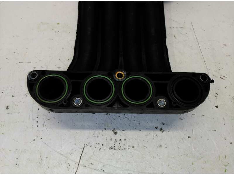 Recambio de colector admision para seat cordoba berlina (6k2) stella referencia OEM IAM 038129713H  