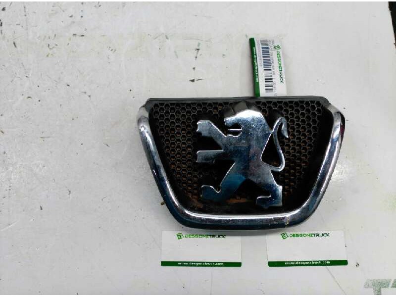 Recambio de emblema para peugeot 206 berlina xr referencia OEM IAM   