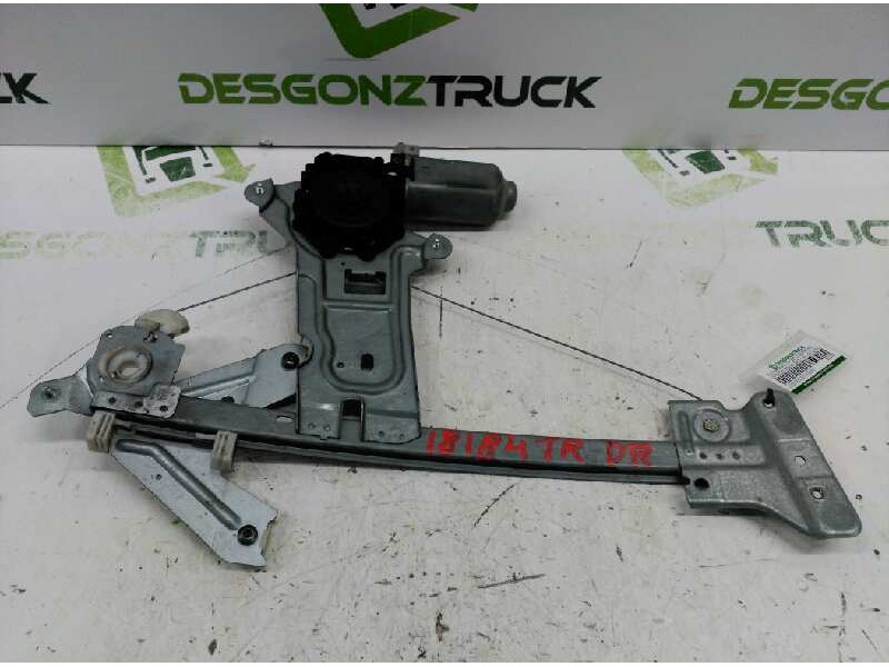 Recambio de elevalunas trasero derecho para citroen xsara berlina 1.9 td sx referencia OEM IAM 922447  