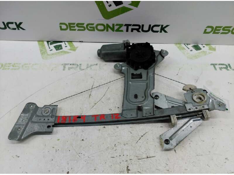 Recambio de elevalunas trasero izquierdo para citroen xsara berlina 1.9 td sx referencia OEM IAM 922346  