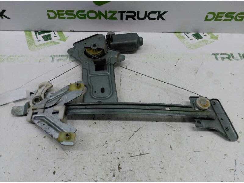 Recambio de elevalunas trasero izquierdo para citroen xsara berlina 1.9 td sx referencia OEM IAM 922346  