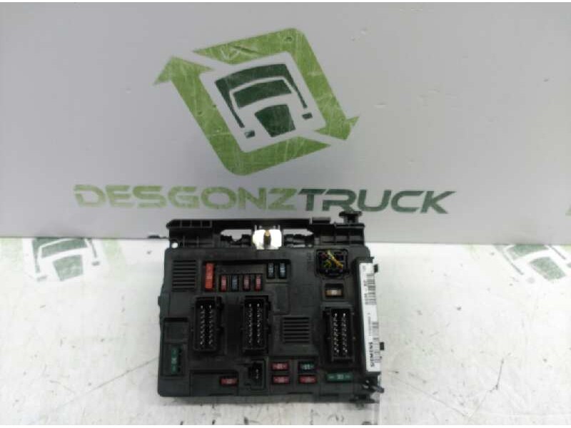 Recambio de caja reles / fusibles para peugeot 206 sw x-line refri referencia OEM IAM 6556Z1  