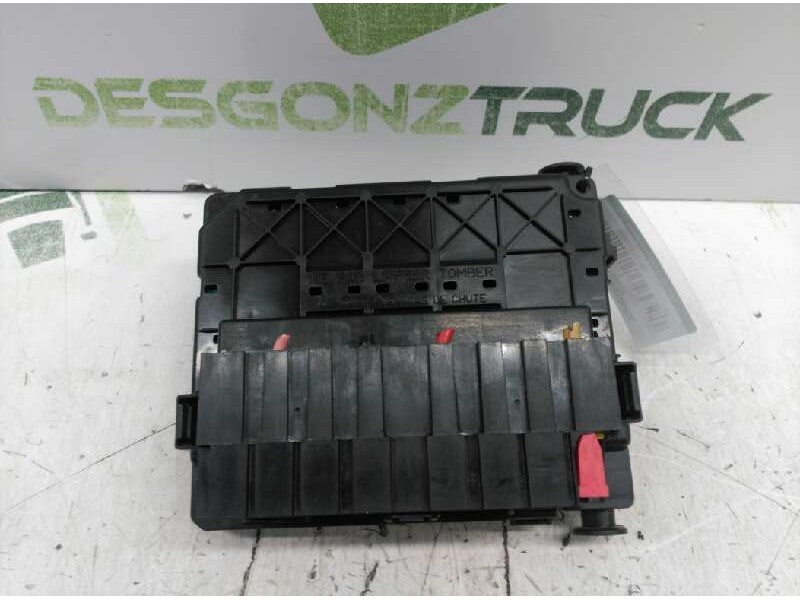 Recambio de caja reles / fusibles para peugeot 206 sw x-line refri referencia OEM IAM 6556Z1  