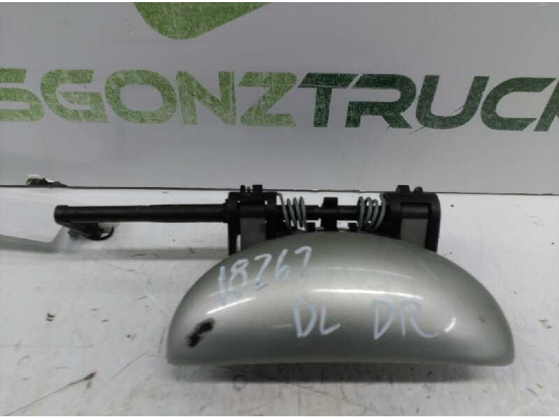 Recambio de maneta exterior delantera derecha para peugeot 206 sw x-line refri referencia OEM IAM 9101N7  