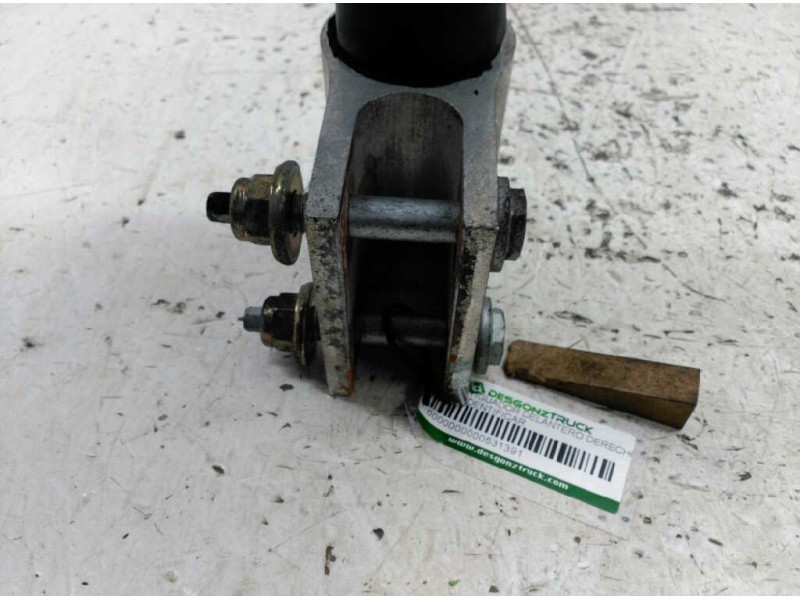 Recambio de amortiguador delantero derecho para peugeot 307 berlina (s2) xt referencia OEM IAM   