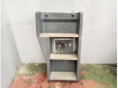 Recambio de peldaño izquierdo para renault magnum ab 2005 12.8 diesel referencia OEM IAM   