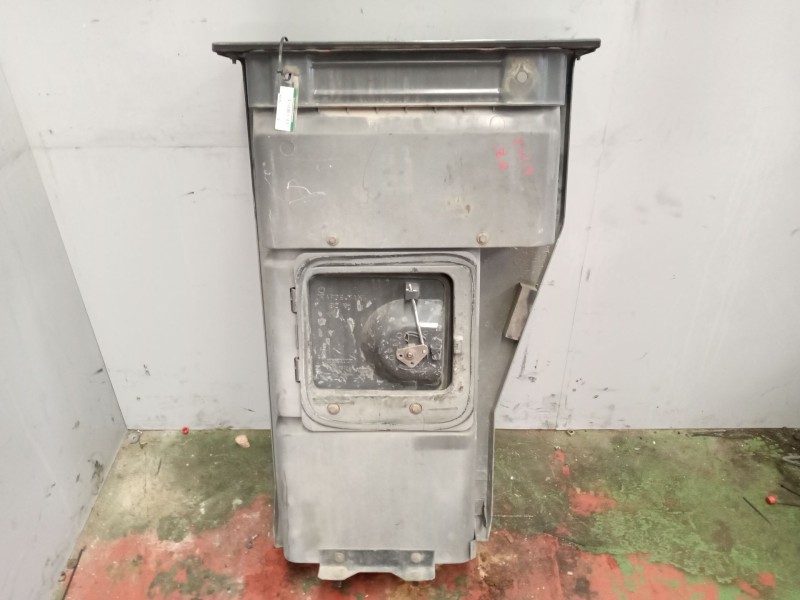 Recambio de peldaño izquierdo para renault magnum ab 2005 12.8 diesel referencia OEM IAM   