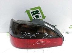 Recambio de piloto trasero izquierdo para peugeot 306 berlina 3/4/5 puertas (s2) 1.9 diesel referencia OEM IAM   