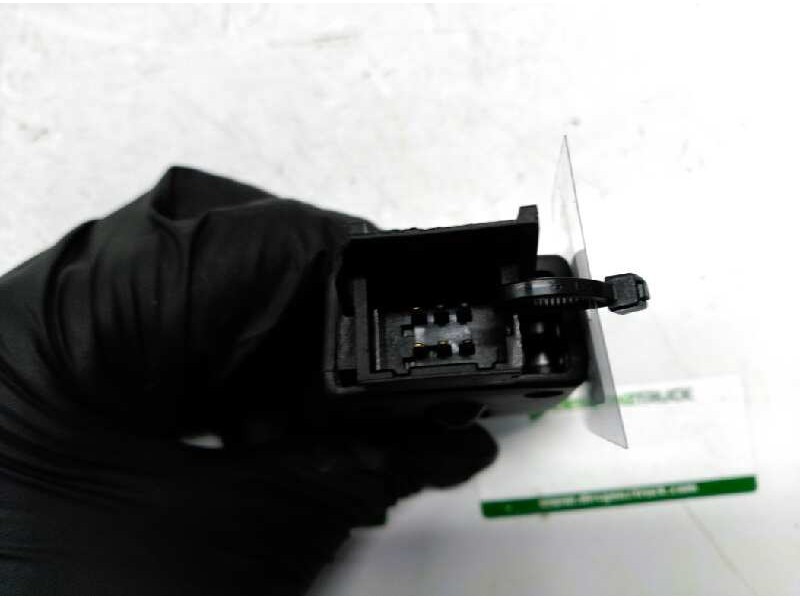 Recambio de mando radio para renault clio ii fase ii (b/cb0) authentique referencia OEM IAM 8200058695  