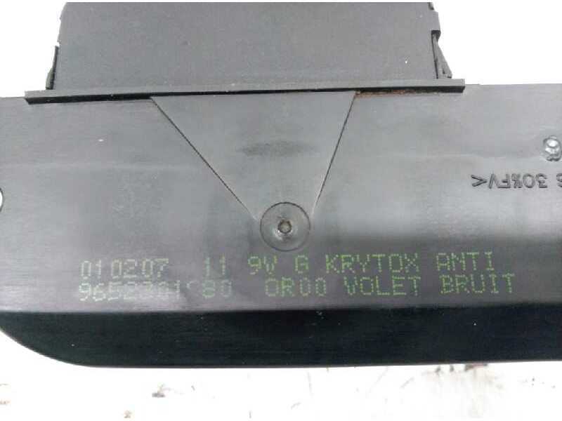 Recambio de cerradura maletero / porton para citroen c4 coupe by loeb referencia OEM IAM 9652301980  