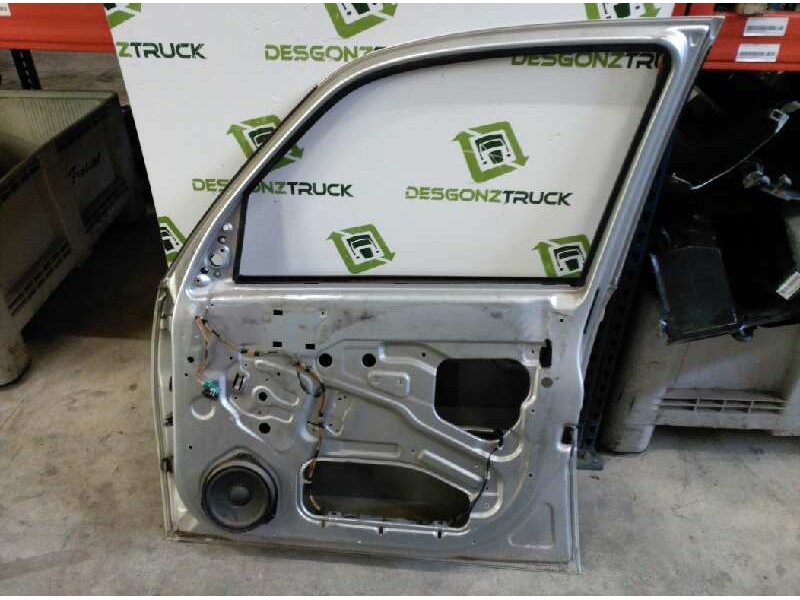 Recambio de puerta delantera derecha para opel meriva 1.6 cat (z 16 se / l55) referencia OEM IAM   