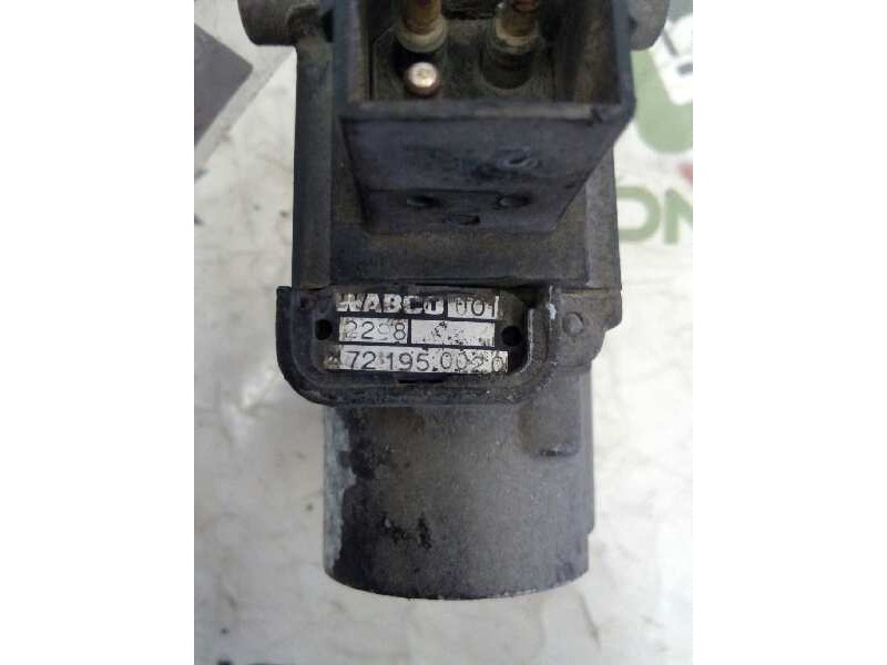 Recambio de valvula aire para volvo trucks fl 12 fl 12/380 (379cv) referencia OEM IAM 1609244 721950020 
