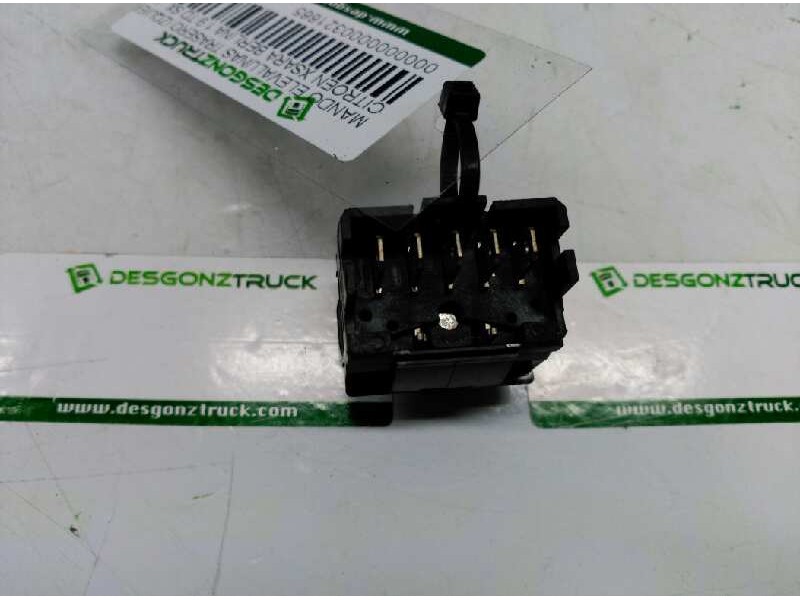 Recambio de mando elevalunas trasero izquierdo para citroen xsara berlina 1.9 td sx referencia OEM IAM   