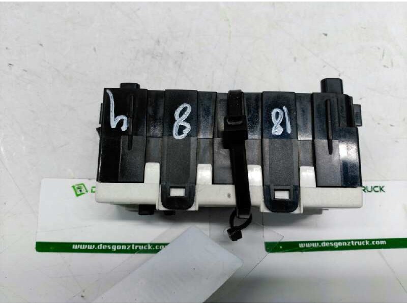 Recambio de pantalla multifuncion para citroen xsara berlina 1.9 td sx referencia OEM IAM   