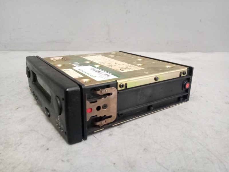 Recambio de tacografo para iveco eurocargo 05.03  3.9 diesel referencia OEM IAM SRNOI1006  24702233