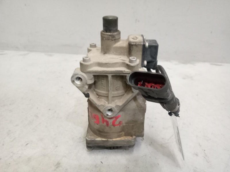 Recambio de valvula aire para iveco eurocargo 05.03  3.9 diesel referencia OEM IAM 504052063 DX65B 504100604