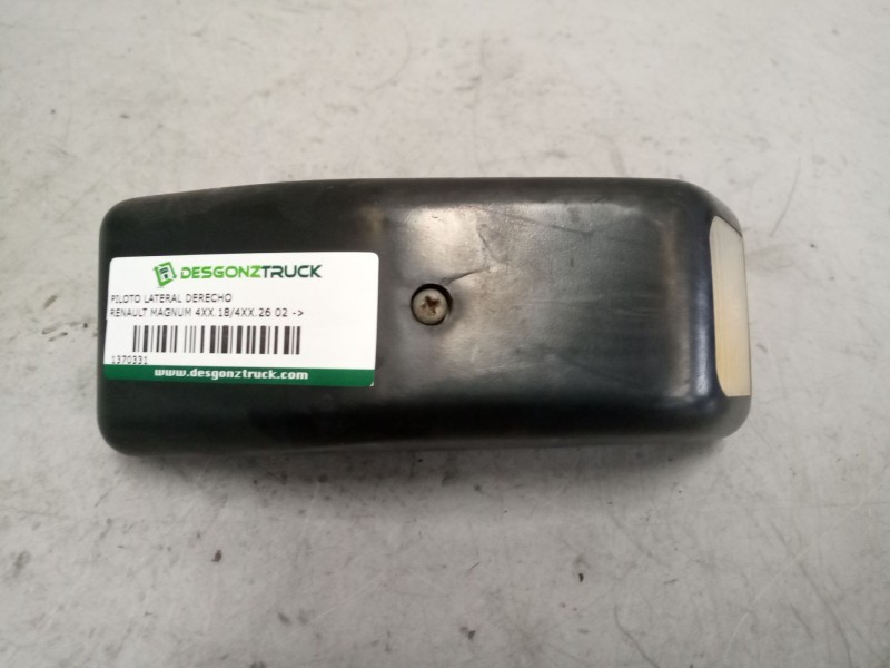 Recambio de piloto lateral derecho para renault magnum 4xx.18/4xx.26 02  12.0 diesel referencia OEM IAM   