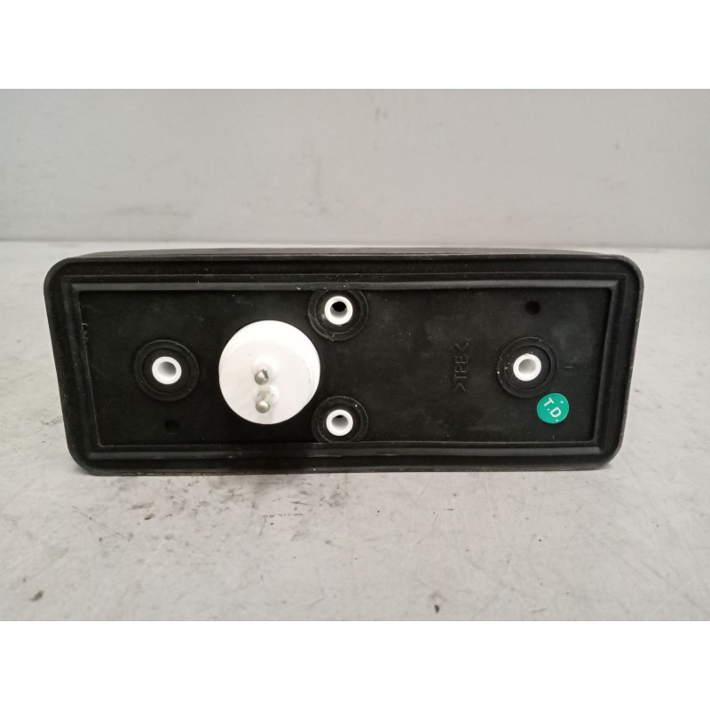 Recambio de piloto lateral derecho para renault magnum 4xx.18/4xx.26 02  12.0 diesel referencia OEM IAM   