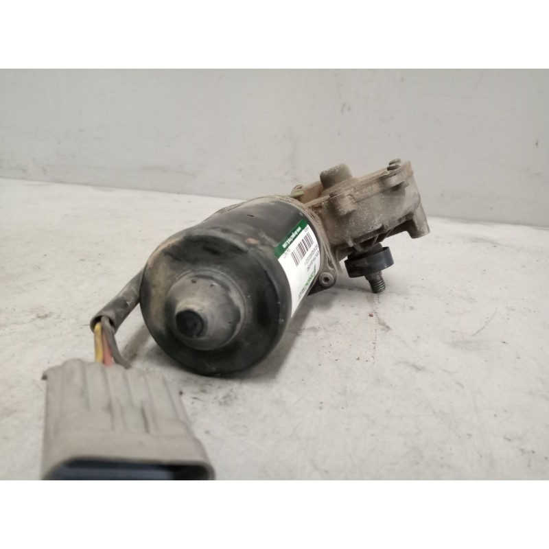 Recambio de motor limpia delantero para iveco eurocargo 05.03  3.9 diesel referencia OEM IAM 99439637  504085685