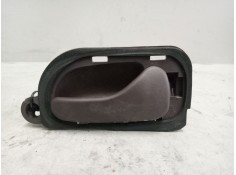 Recambio de maneta interior delantera derecha para renault magnum 4xx.18/4xx.26 02  12.0 diesel referencia OEM IAM 77008165650  