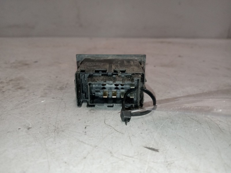 Recambio de interruptor para renault magnum 4xx.18/4xx.26 02  12.0 diesel referencia OEM IAM 5010589601  