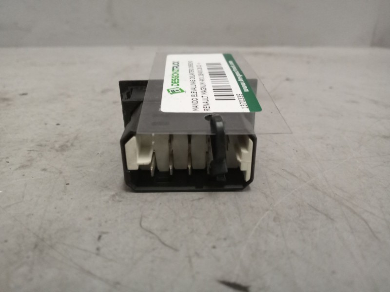 Recambio de mando elevalunas delantero derecho para renault magnum 4xx.18/4xx.26 02  12.0 diesel referencia OEM IAM   