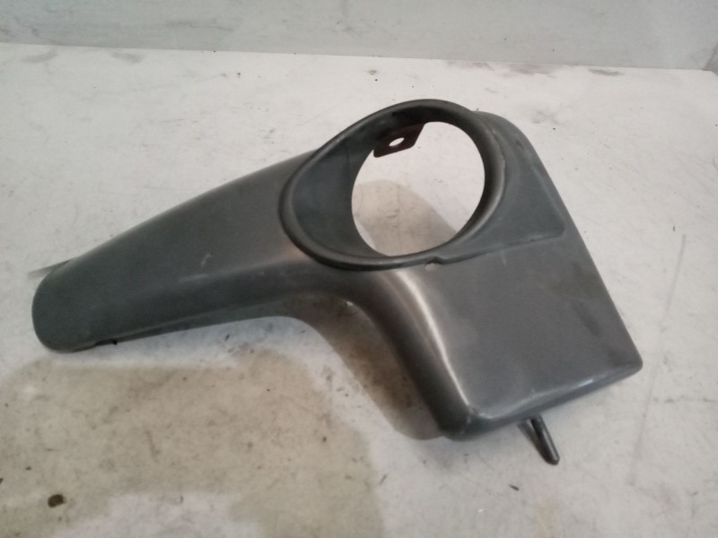 Recambio de puntera paragolpes delantera derecha para volvo fl xxx 7.2 diesel referencia OEM IAM 20977735  